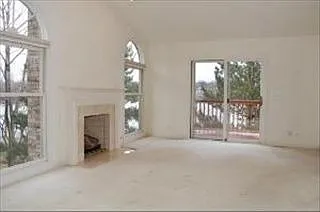 362 N Water St photo 1