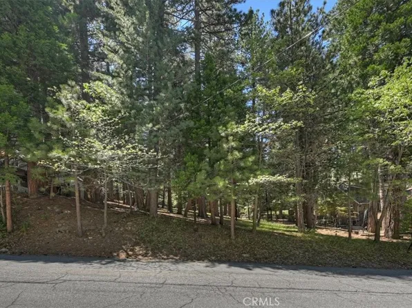 388 Riviera Dr Lot 304, Lake Arrowhead, CA 92352