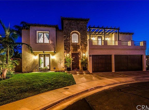 WELCOME TO 6702 COUNTRY CR, LOCATED ON A PRIVATE & SECLUDED CUL-DE-SAC IN THE HIGHLY COVETED UPPER SEACLIFF