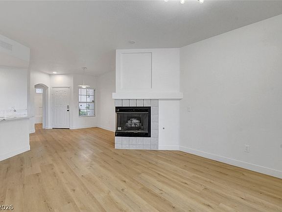 3rd image of 7400 W Flamingo Rd APT 1003