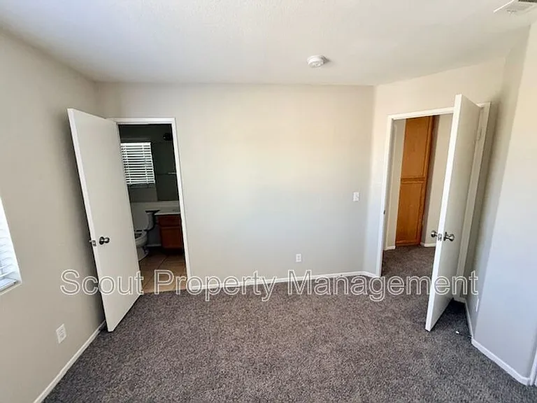 43174 Teramo St — Photo 16