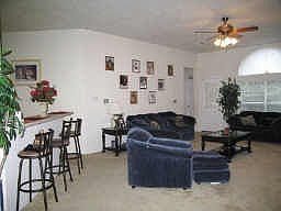 3rd image of 18 Russet Grove Ct