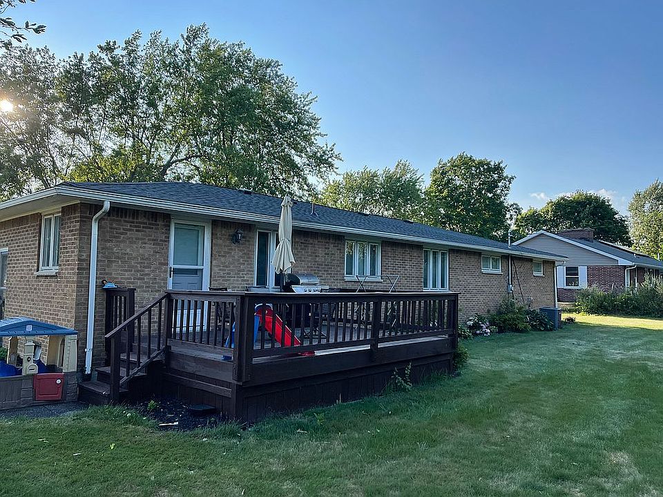 2nd image of 214 Amherston Dr