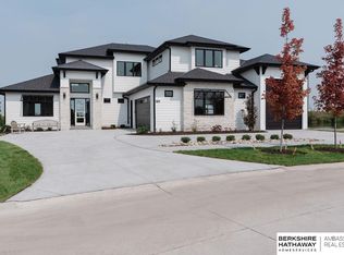 28410 Laurel Circle Valley NE, Valley, NE 68064
