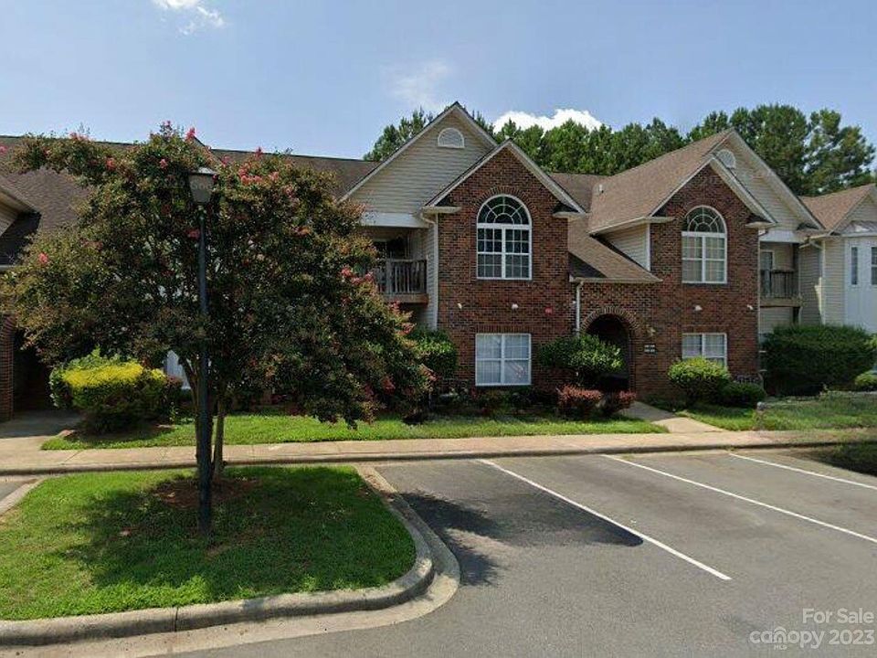 1st image of 2556 Carya Pond Ln