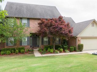 9300 Canopy Oaks Dr, Fort Smith, AR 72903
