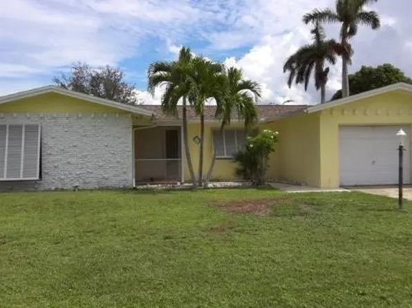 5365 Delano Ct, Cape Coral, FL 33904