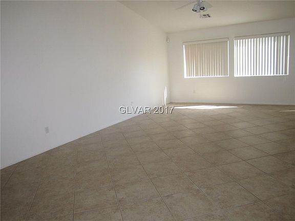 3rd image of 7873 Villa Del Fuego Ave