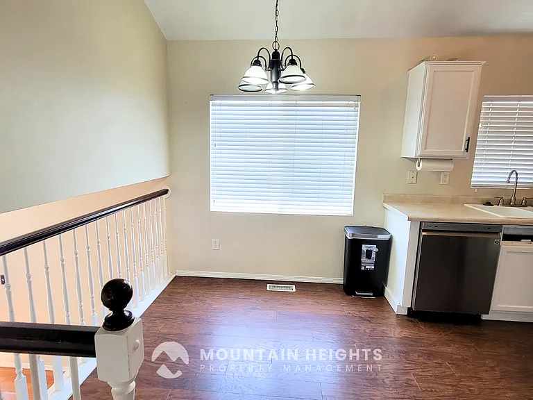 1953 W Black Angus Dr — Photo 11