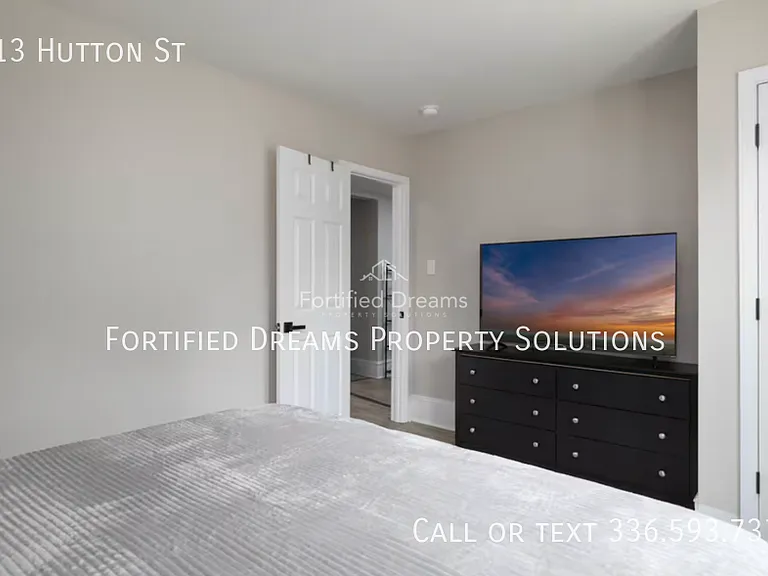 913 Hutton St — Photo 13