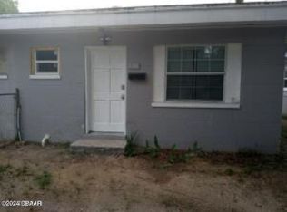 538 Park Dr, Daytona Beach, FL 32114