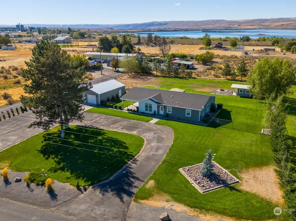 36846 Road J NE, Coulee City, WA 99115