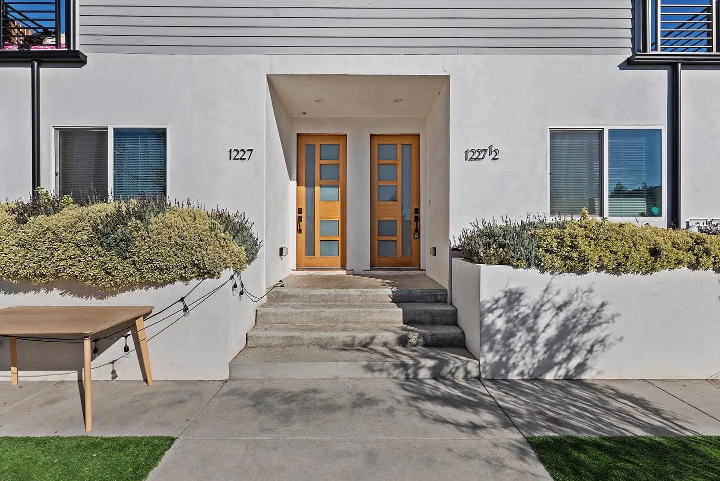 3 bed, 3.5 bath, 1485 sqft, $4,150 — Photo 3