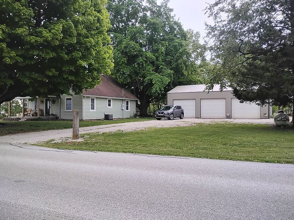 1st image of 645 W County Road 600 N