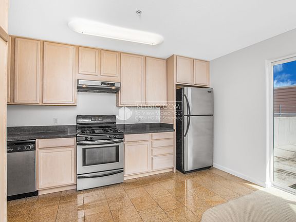 5th image of 1688 Wallace Ave APT 204