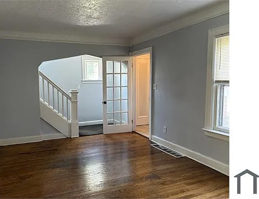 4 bed, 1384 sqft, $1,500 — Photo 3