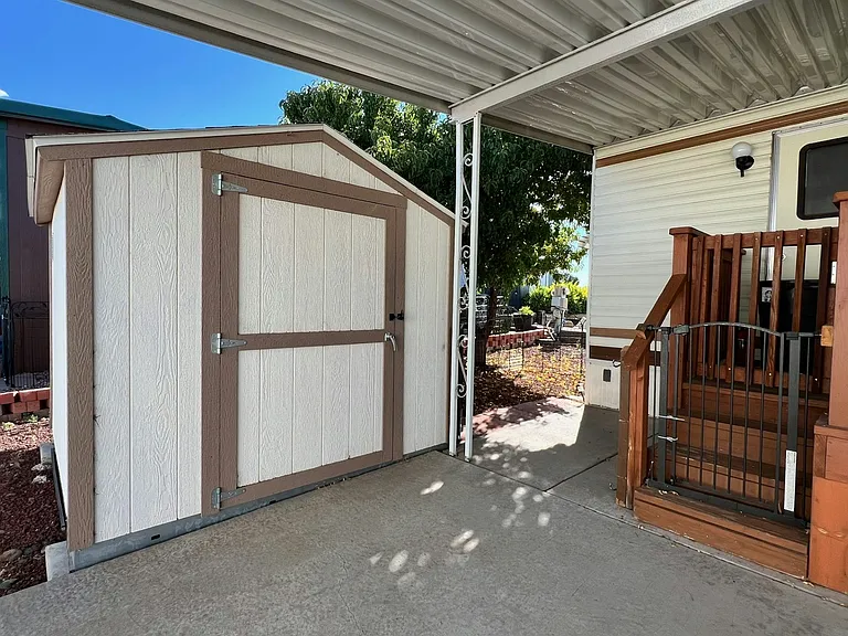 8241 Cottontail Ln — Photo 5