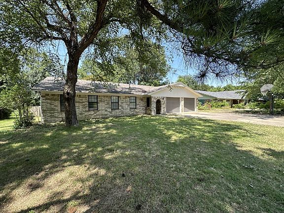2nd image of 2147 W Loren Cir