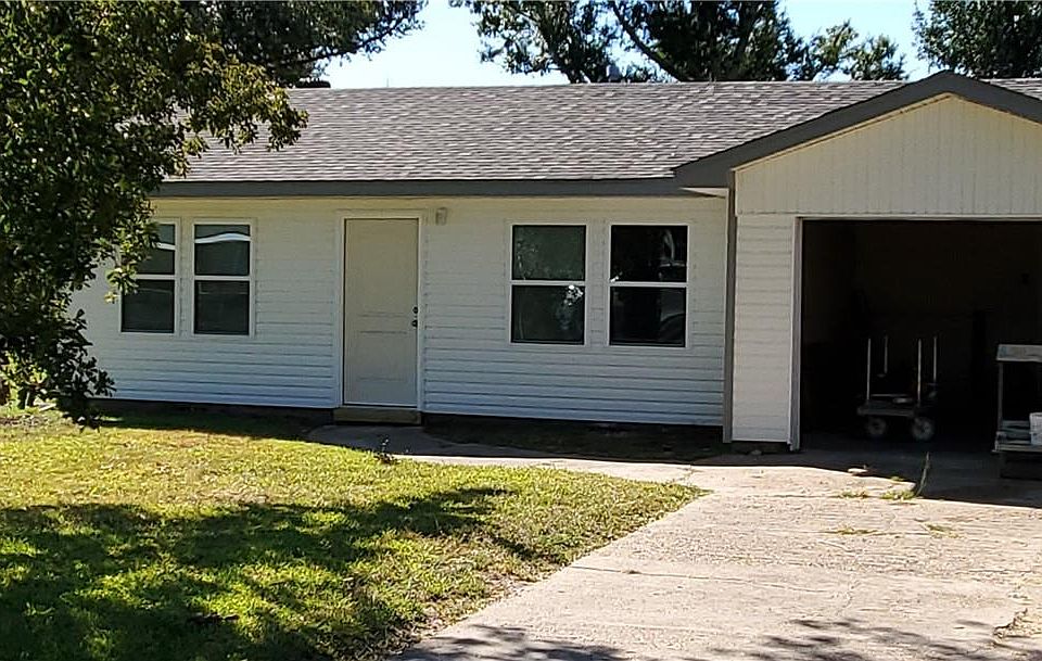 2712 Comeaux St, Lake Charles, LA 70615 Zillow