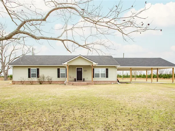 4697 Effie Sweat Ln, Waycross, GA 31503