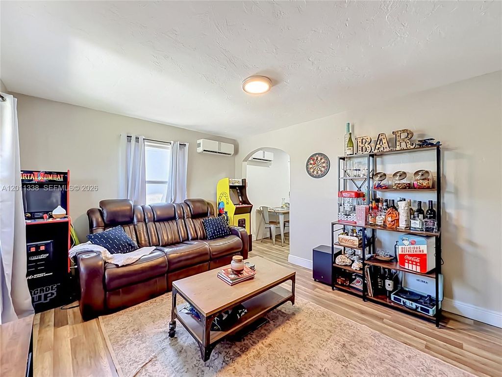800 NW 17th Ter, photo 4