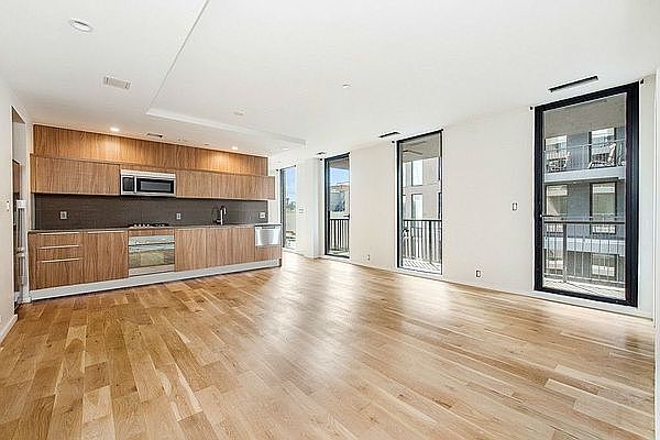 1st image of 50 N 1st St APT 3A