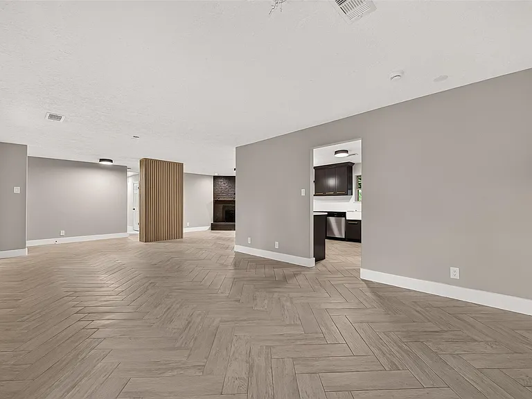19563 Loafers Ln — Photo 4
