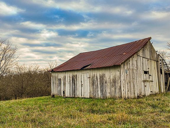 3rd image of 9535 NE 681st Rd