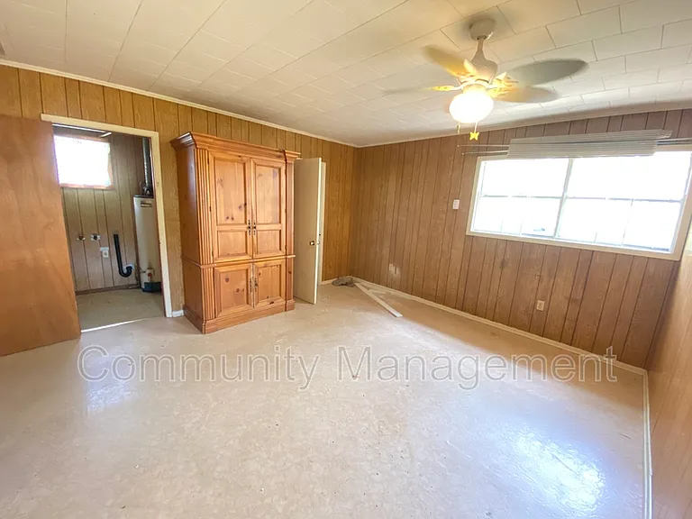 821 W Garfield St — Photo 8