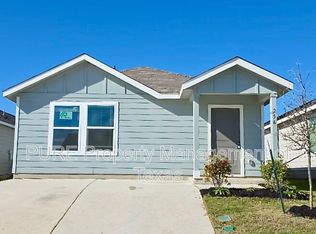 256 Northern Pintail Dr, Uhland, TX 78640