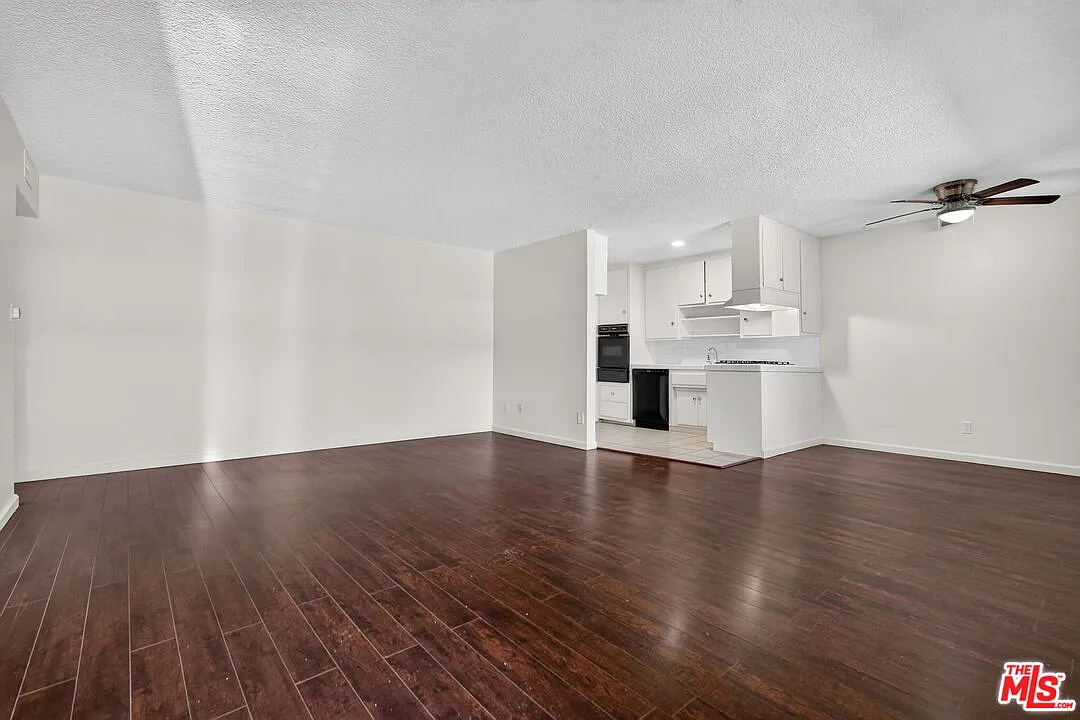 2 bed, 2.0 bath, 1020 sqft, $2,595 — Photo 1