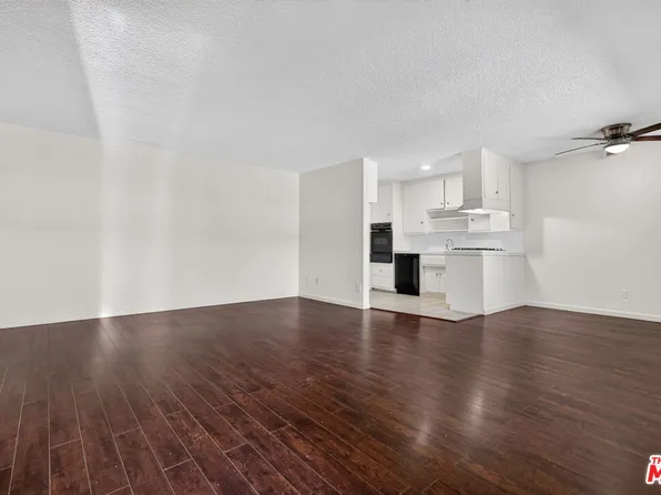15540 Moorpark St, Encino, CA