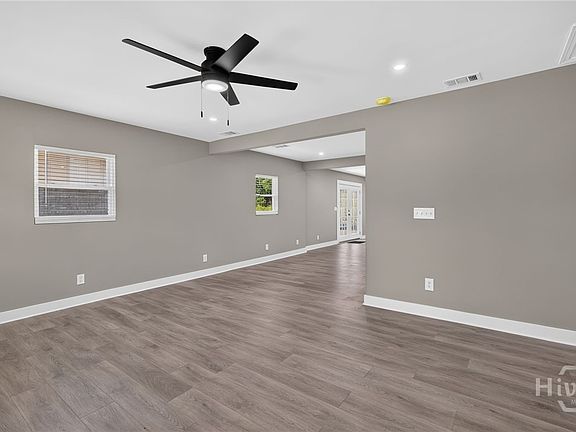 5th image of 1630 Eleanor Street