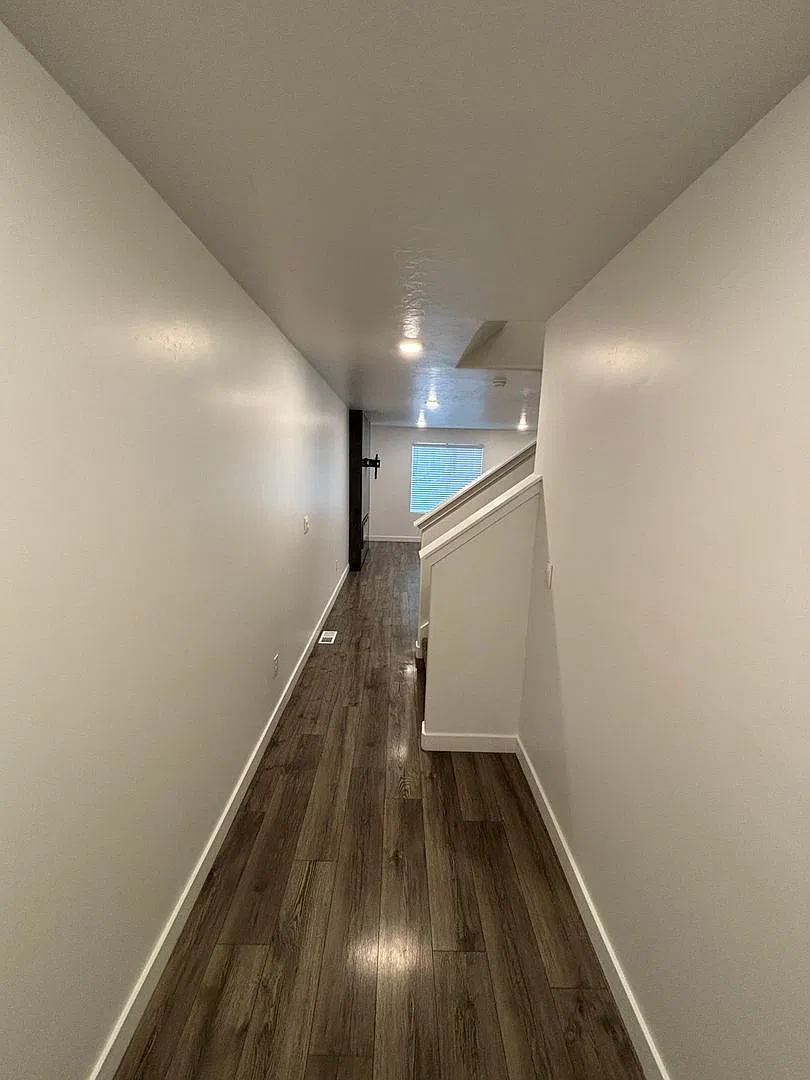 Beautiful Townhome for lease — Photo 2