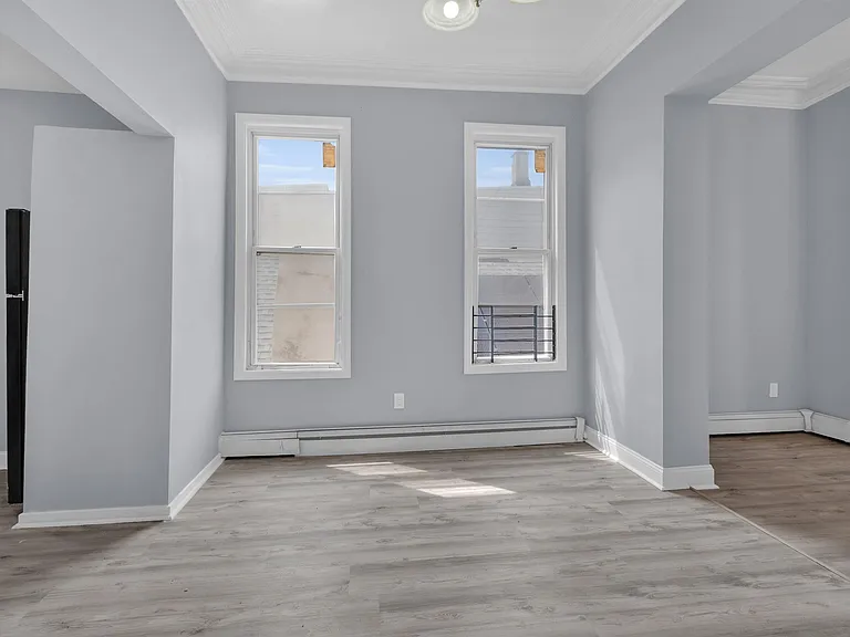 149 Bowers St #3 — Photo 8