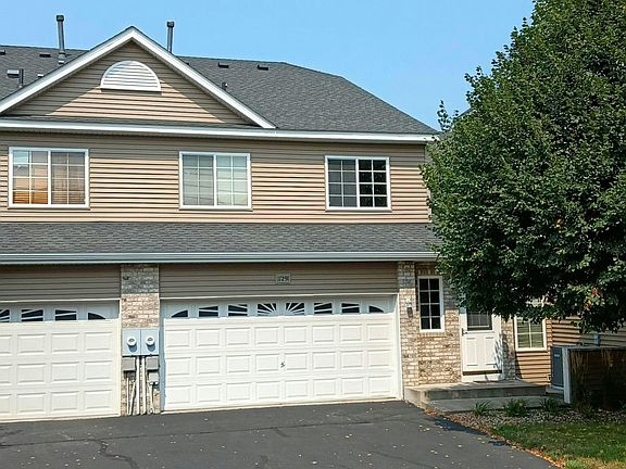 3rd image of 11291 16th St NE