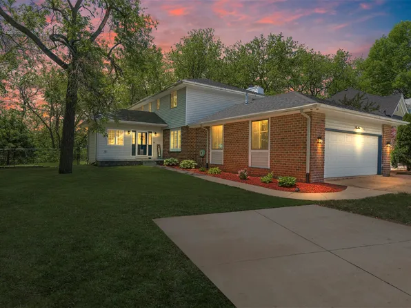 10016 Valdez Dr, Urbandale, IA 50322