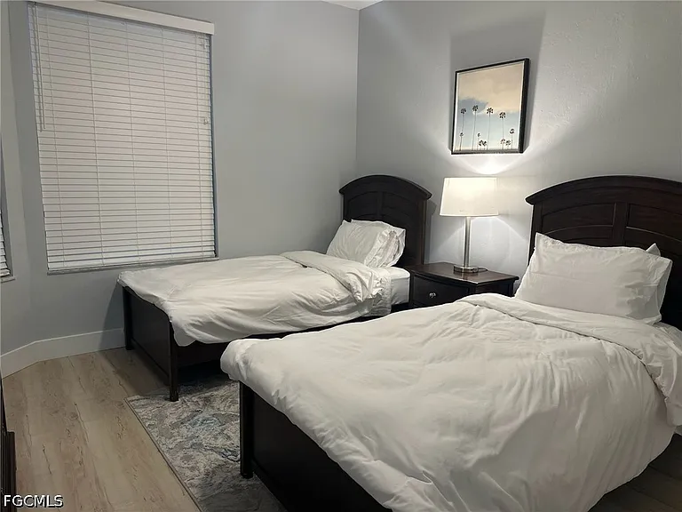 16421 Millstone Cir #104 — Photo 33