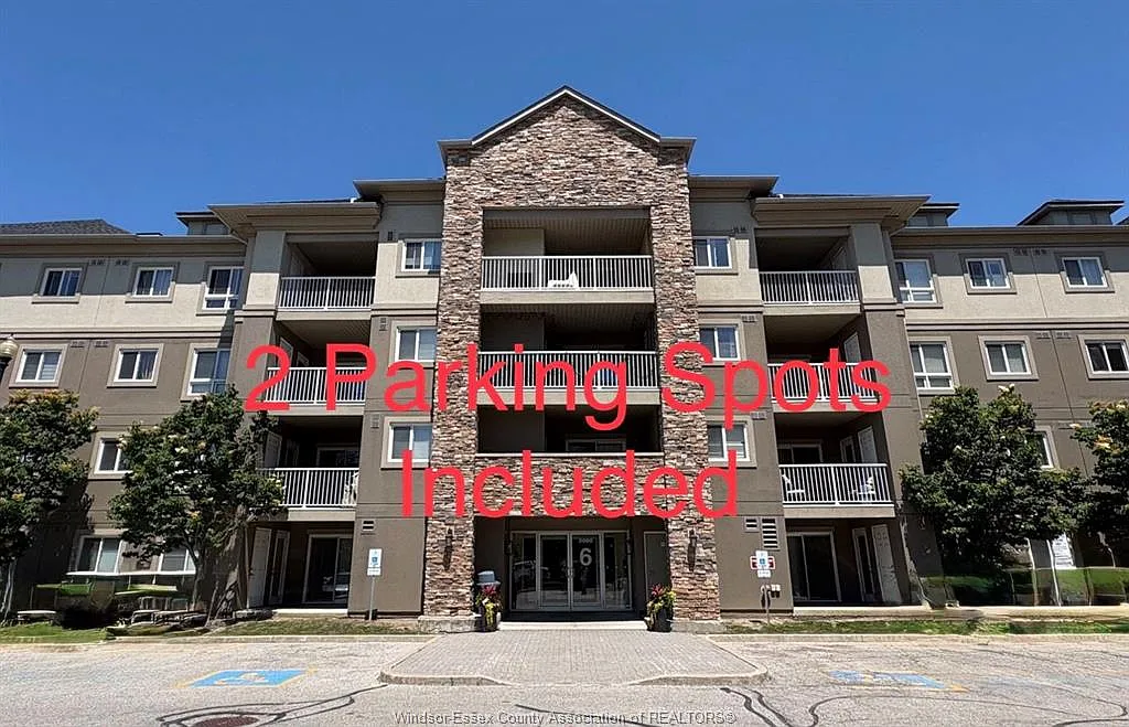 2 bed, 2.0 bath, 900 sqft, $2,500 — Photo 1