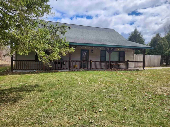 N7760 State Highway 52, Lily, WI 54491