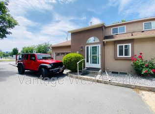 190 McIntosh Rd UNIT 1, Kelowna, BC V1X2C4