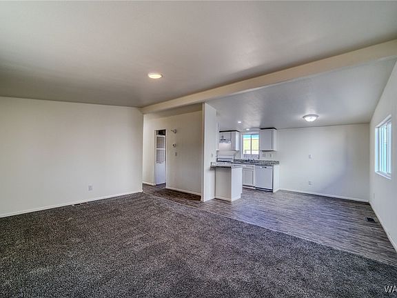 3rd image of 579 Riverview Drive