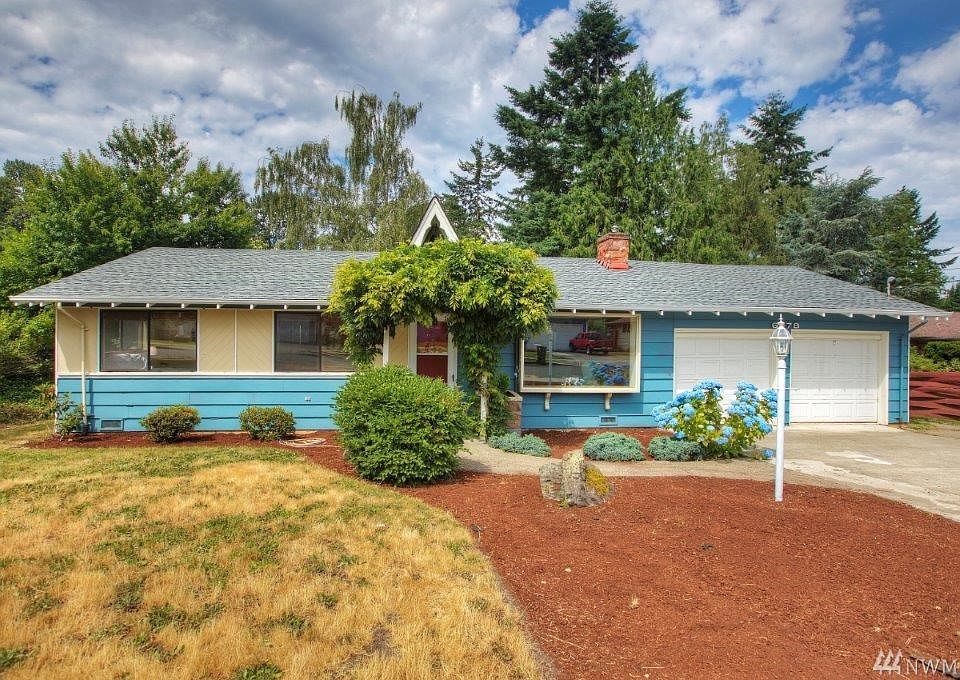 1st image of 6078 S Wapato Lake Dr