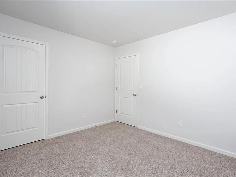 61 Grove Springs Ct — Photo 26