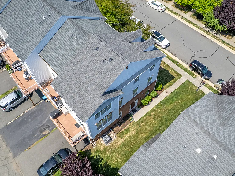 23149 Flora Mure Dr — Photo 29