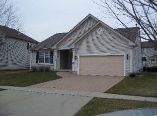 7042 Nathan Ln, Carpentersville, IL