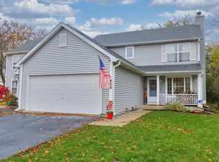 408 Fenmore Ct, Genoa City, WI 53128