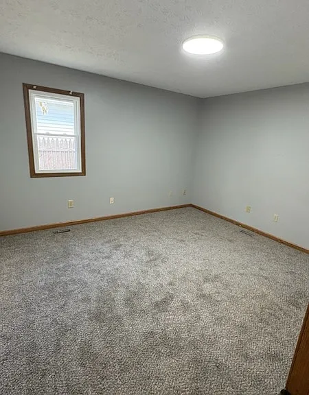 860 Beech Ave — Photo 8