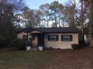 1568 N Pinetree Blvd, Thomasville, GA 31792