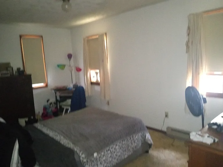 401 E Main St — Photo 15